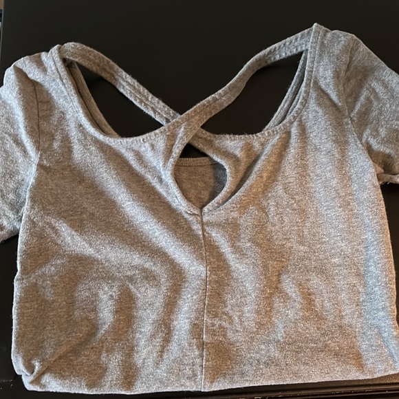 Grey crop top w/criss cross back - Picture 2 of 2